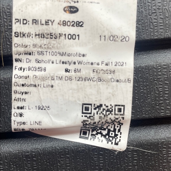 Dr. Scholl's Riley Black Ankle Boots, side zipper, wedge heel, size 6 - Picture 7 of 7